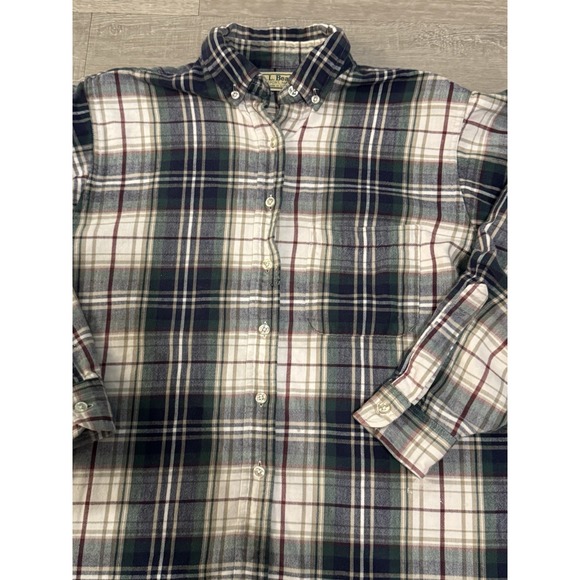 LL Bean Vintage Women's Flannel Shirt Small Green Plaid Button-Up 90s Y2K - Picture 2 of 7
